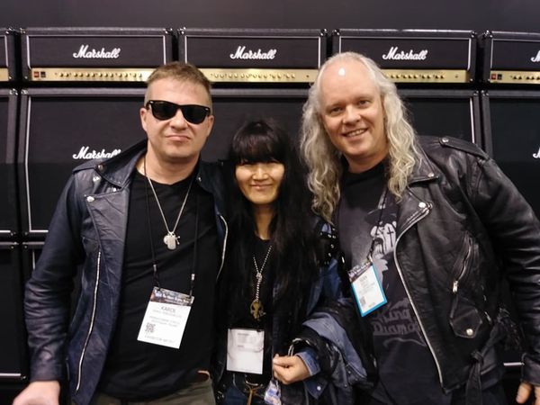 Read more about the article We built a wall…of MARSHALLS!!! \m/