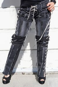 Read more about the article Black Widow Black Denim